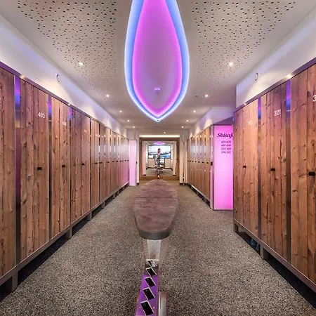 Hotell Alpenhof Superior 4*