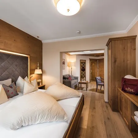 Отель Alpenhof Superior Цаухензее