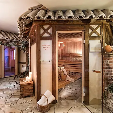 Hotel Alpenhof Superior Hotel 4*