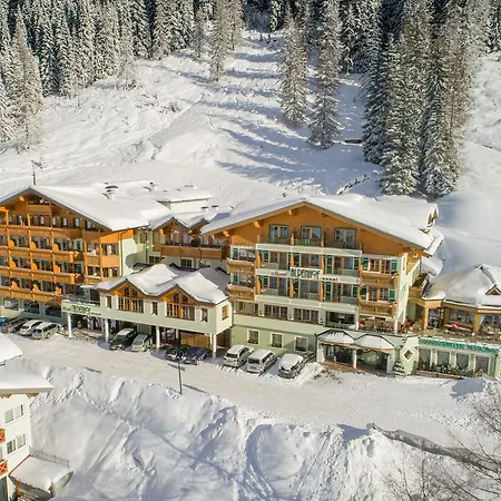 Hotel Alpenhof Superior Zauchensee