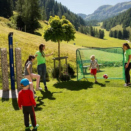 Отель Alpenhof Superior 4*