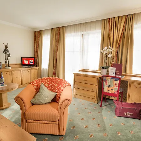 Hotel Alpenhof Superior 4* Zauchensee