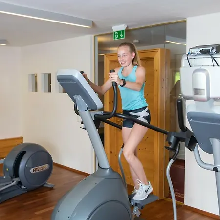 Alpenhof Superior Отель Цаухензее