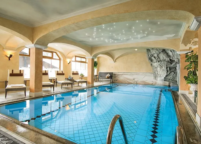 Alpenhof Superior Hotel 4*